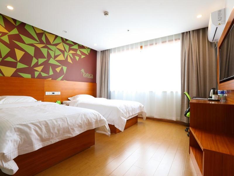Vatica Shanghai Jinshan Guojishangmaocheng Weihong Road Hotel 6/15