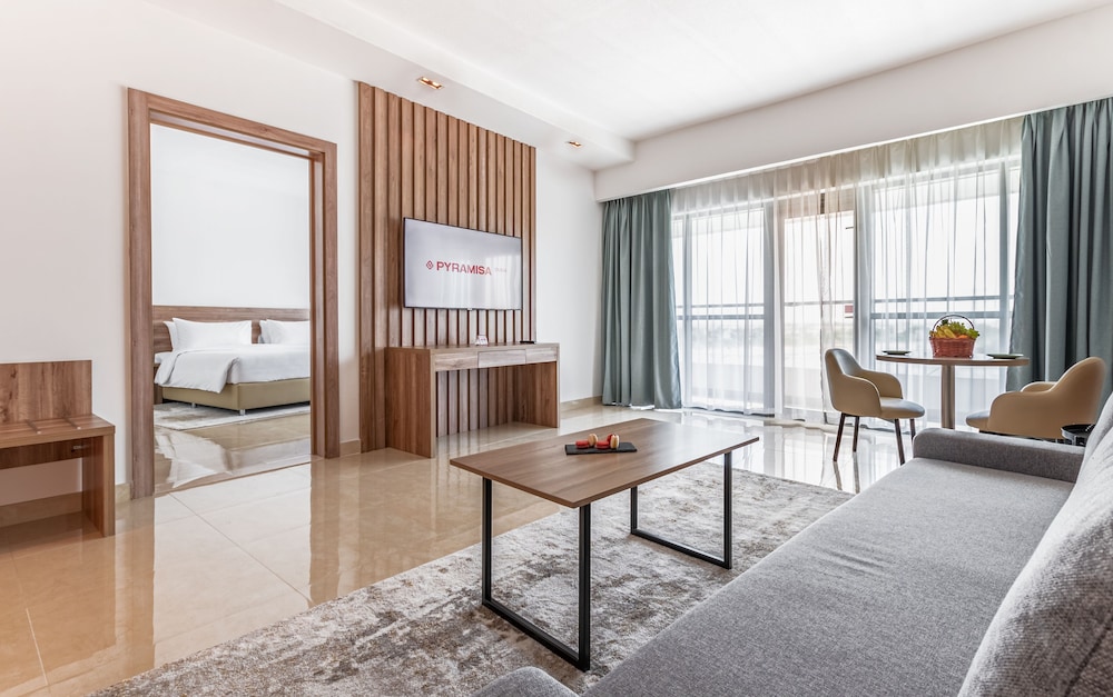 Pyramisa Hotel Apartments 54/67