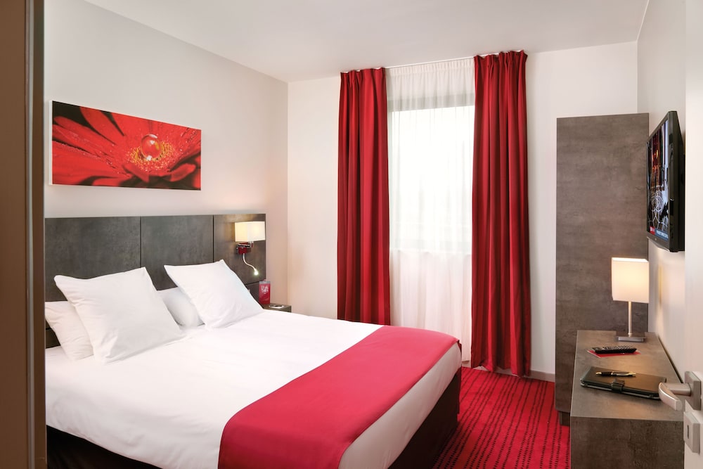 1 BEDROOM, APARTMENT, DOUBLE BED, SOFA