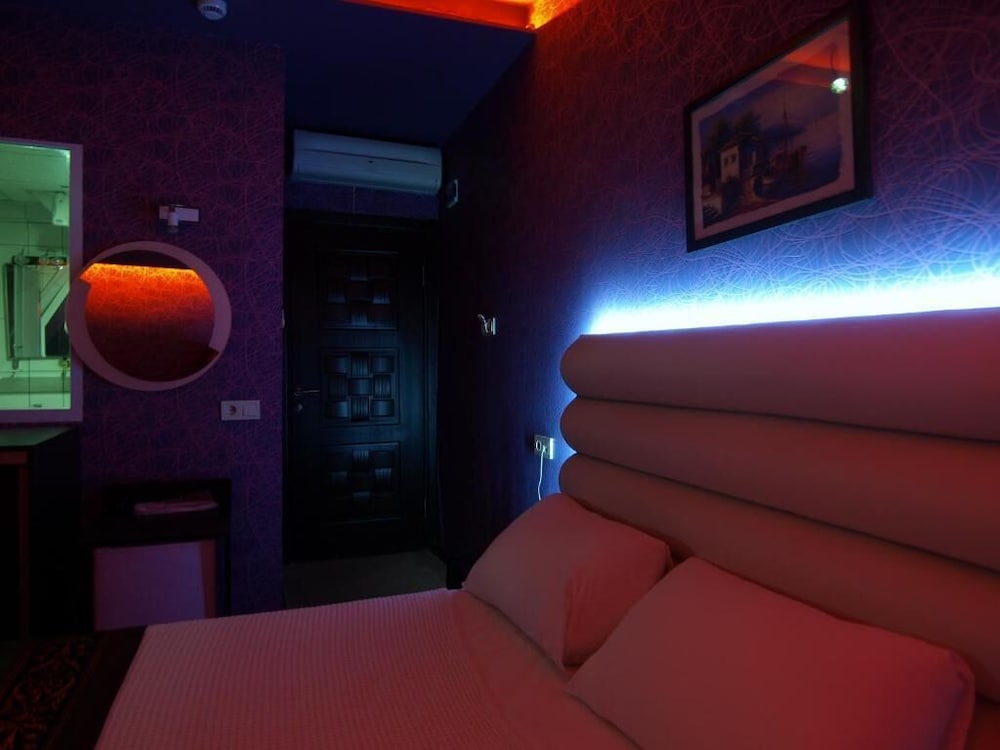 TIMYA HOTEL 37/55