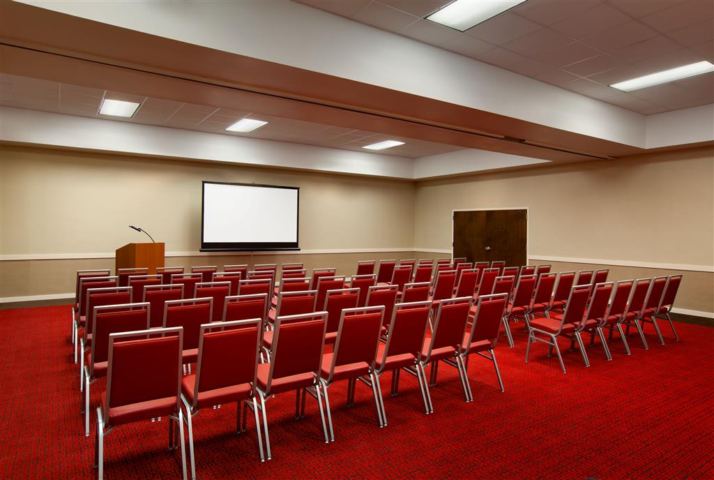 Four Points by Sheraton Phoenix South Mountain 11/16
