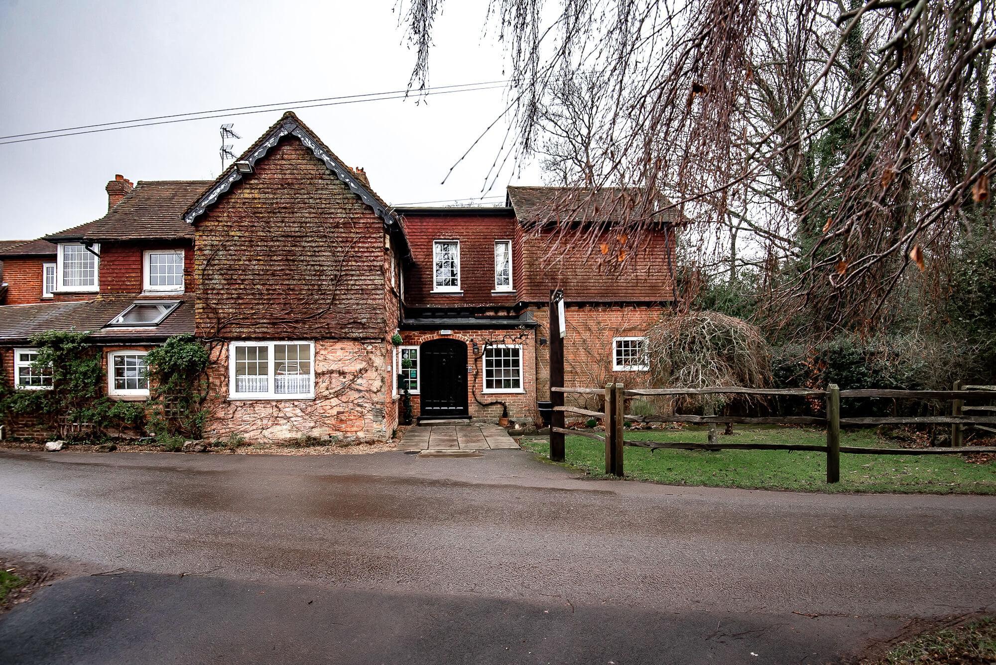 Trivelles Waterhall Country Hotel 21/22