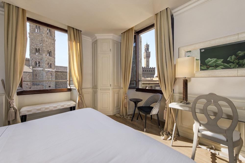 Grand Hotel Cavour 28/76