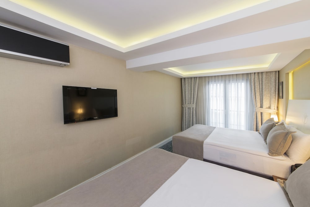 Aston Hotel Taksim (ex Aston Residence Hotel) 30/70