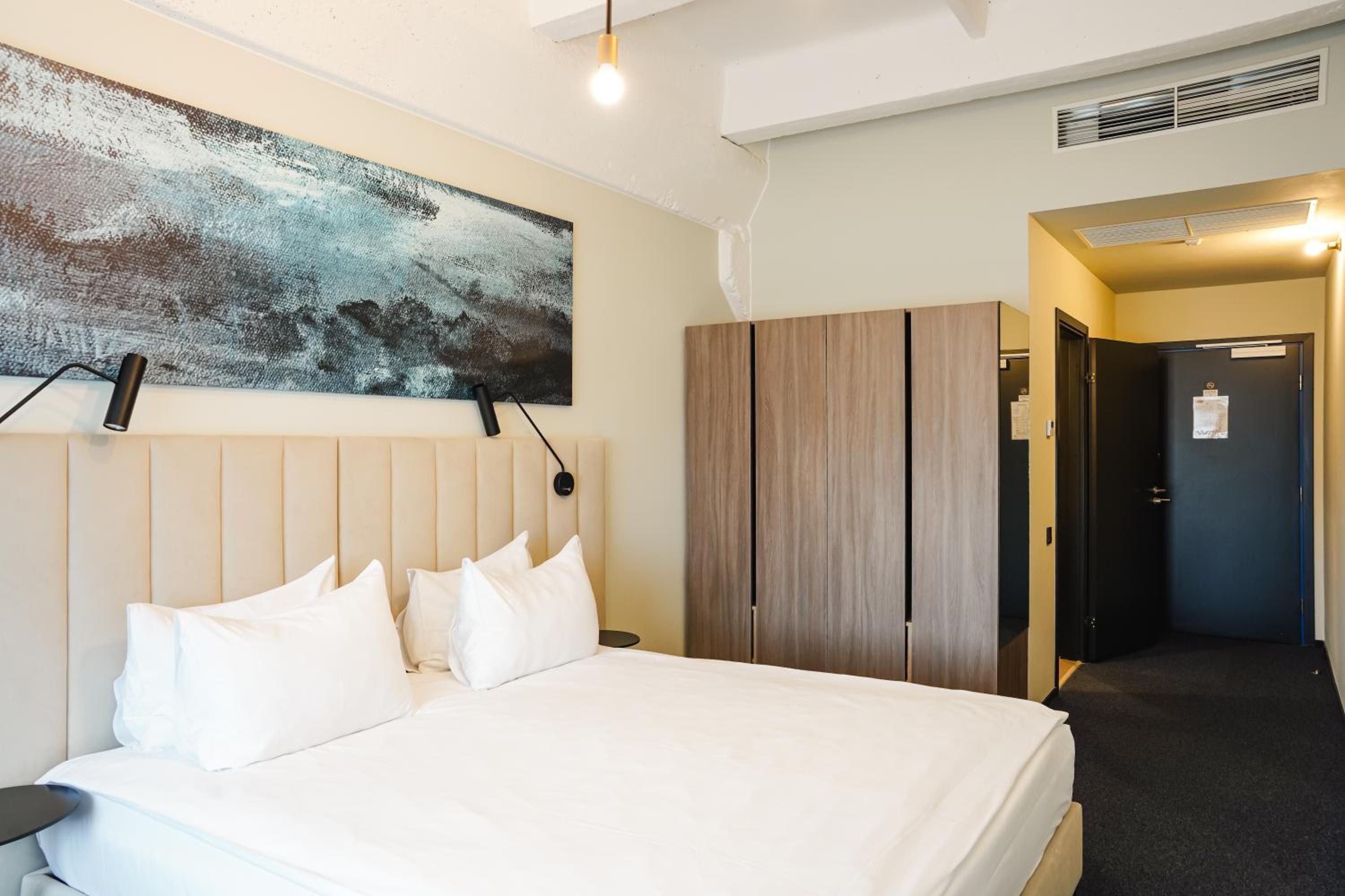 Loop Hotel Vilnius 11/50