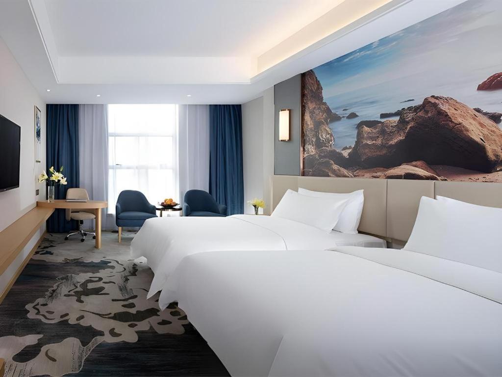 Vienna Hotel (Foshan Yihuan Lishui) 35/60