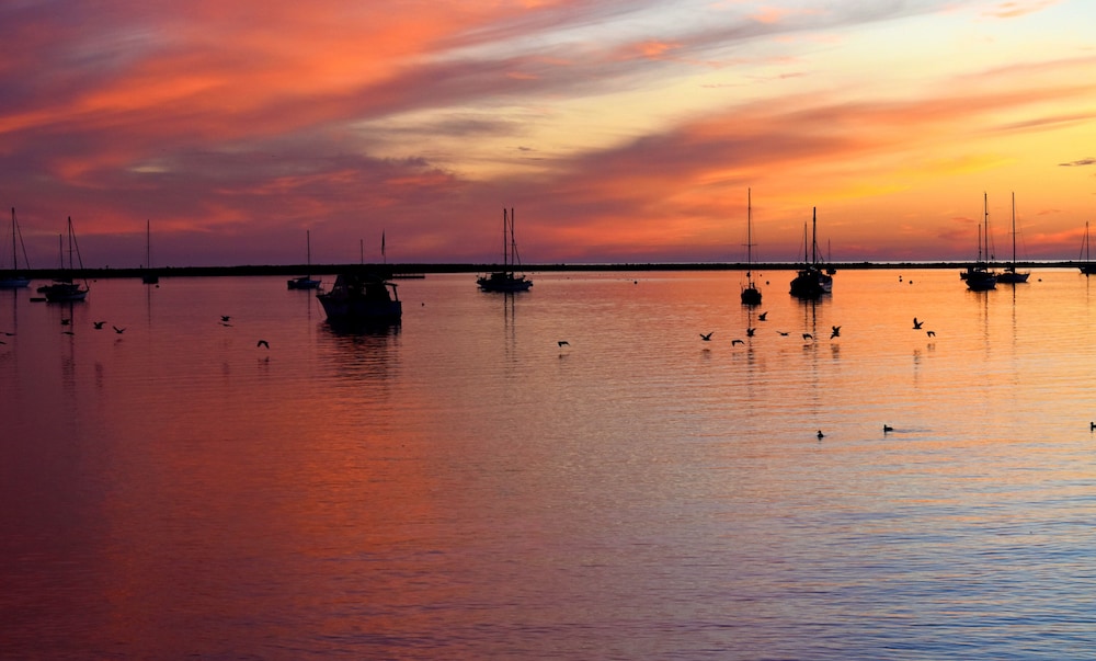 Harbor View Inn 37/42