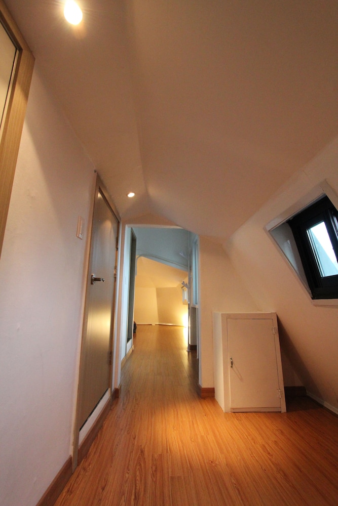 B My Guesthouse 32/50