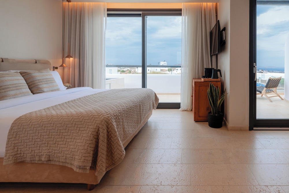 DELUXE, DOUBLE BED, SEA VIEW, OUTDOOR JETTED TUB