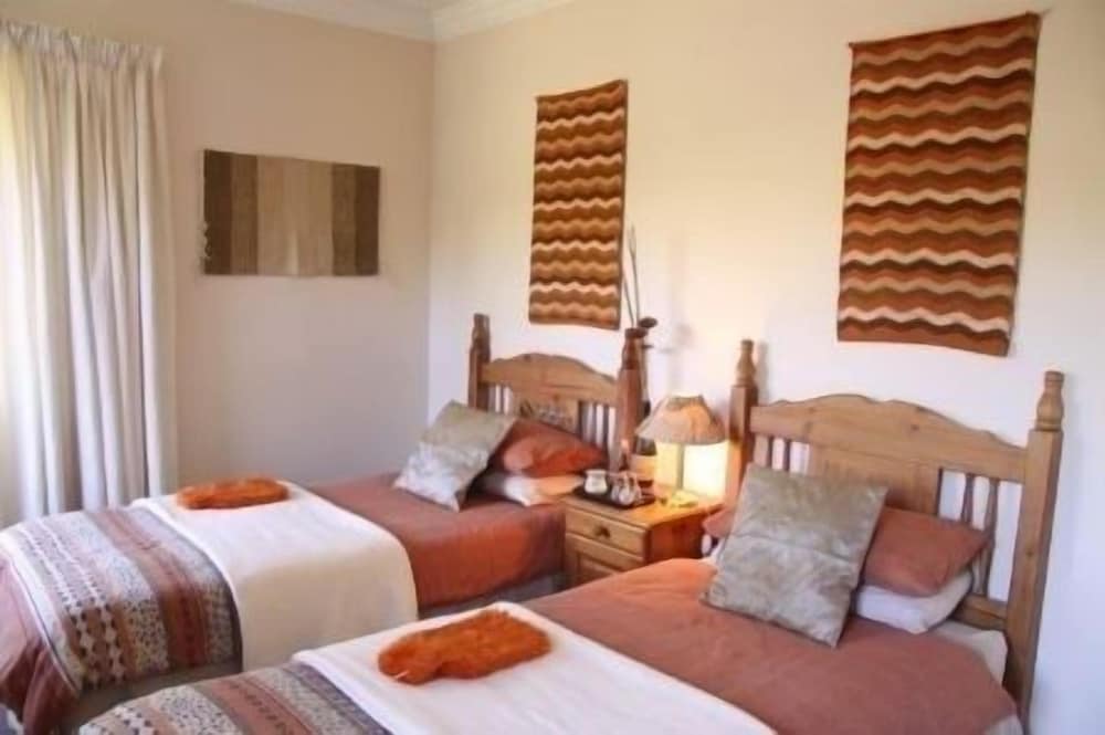 Glenda S Guest Suites 14/50