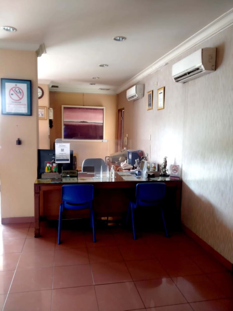 Hotel 678 Kemang 9/33