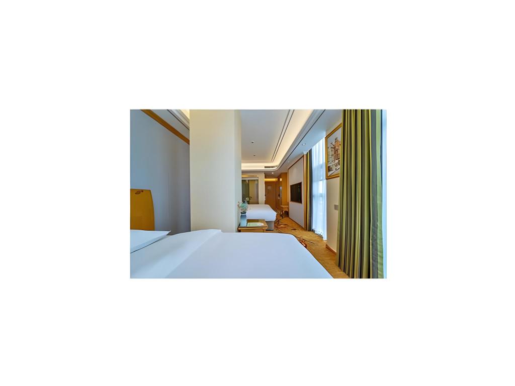 Vienna International Hotel (Kunming New Luosiwan, Vanke Charming City, Guangwei Metro Station) 37/52