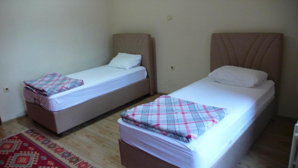 Trabzon Star Pension 6/18