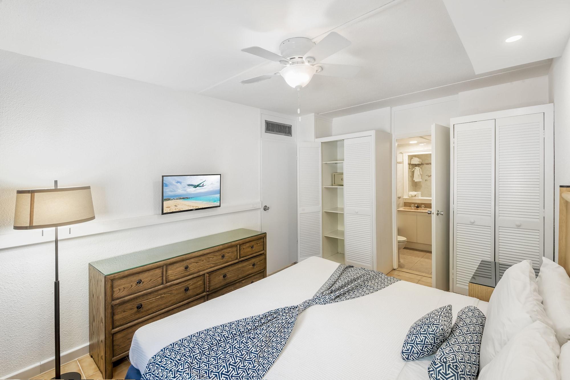 2 Bedrooms, Suite, Beach Front