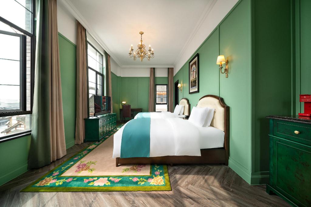 Premium, 2 Double Beds, Courtyard View