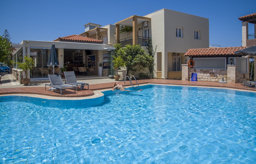 Lilium Village Hotel 49/50
