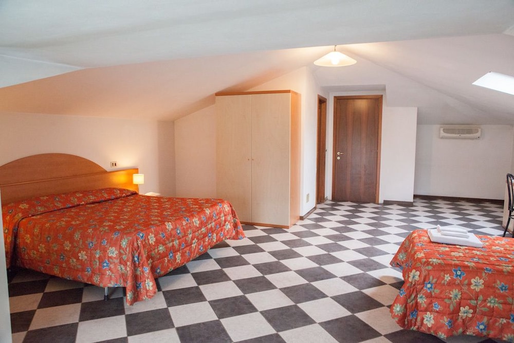 Giada Palace 16/46