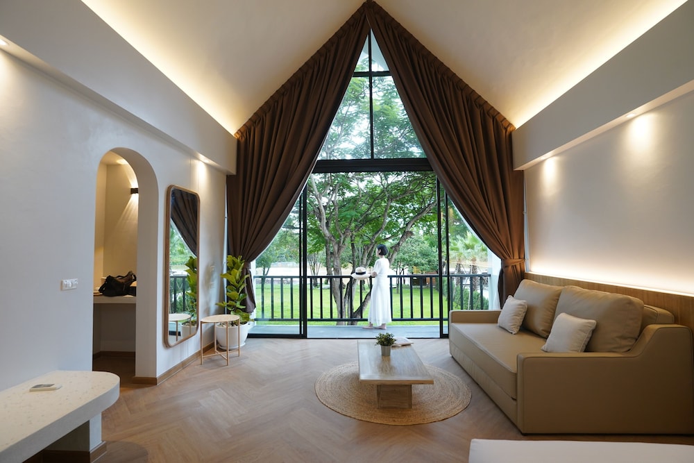 River Kwai Kiri Resort 50/75