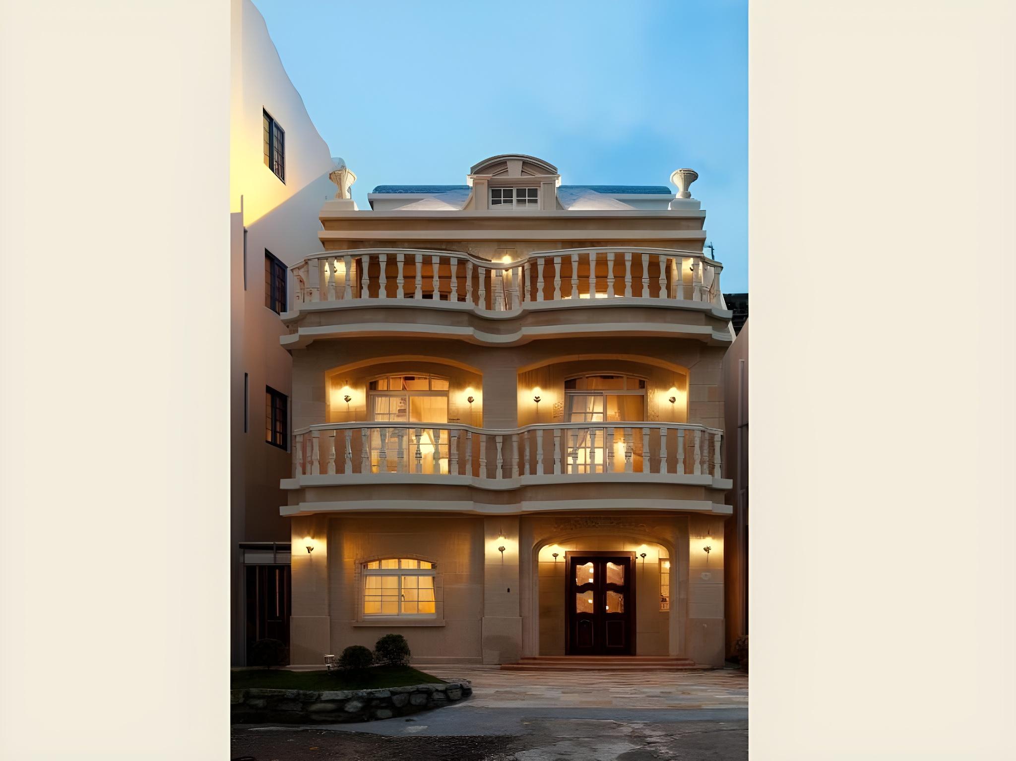 Brittany Hotel 1/20