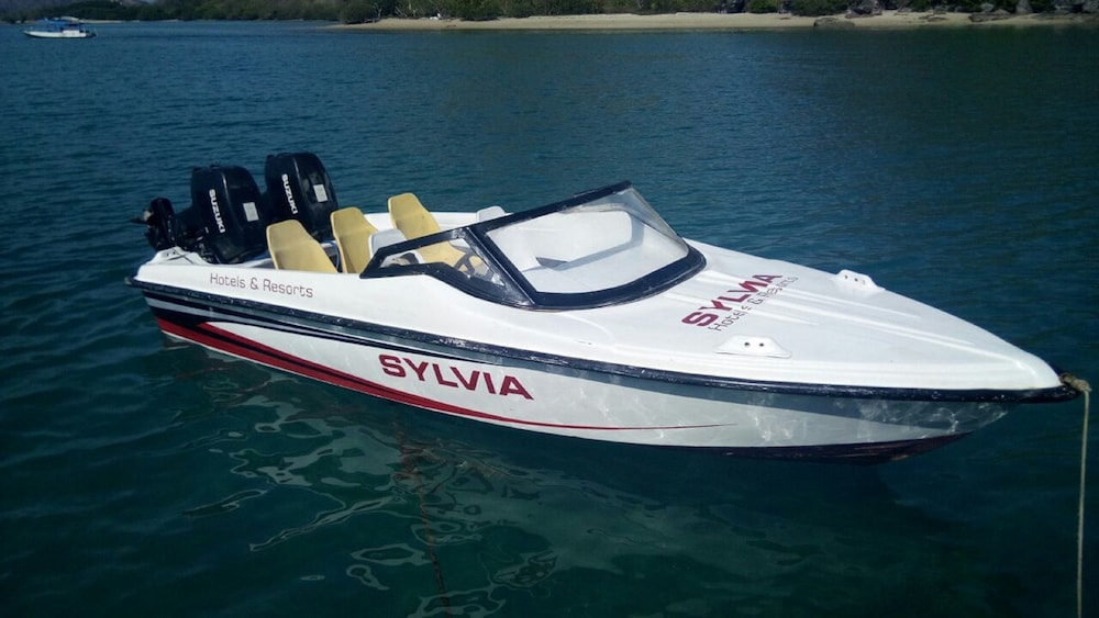 Sylvia Resort Komodo Labuan Bajo 35/70