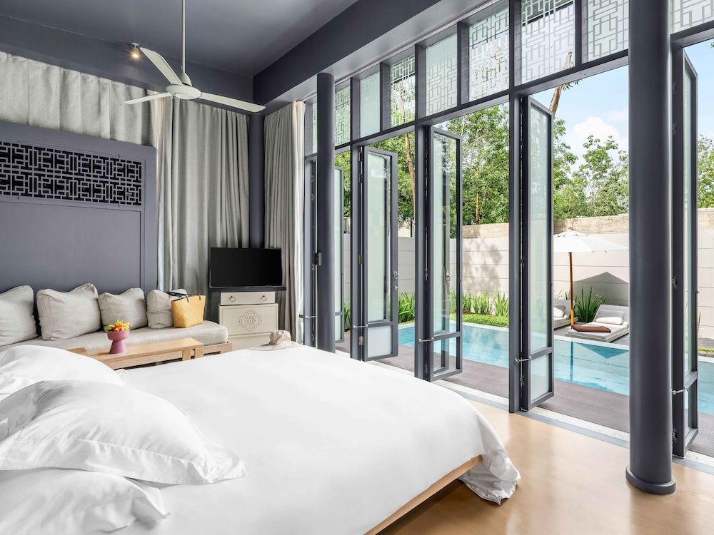 Connecting, Pool, Sala, Villa, 2 King Beds
