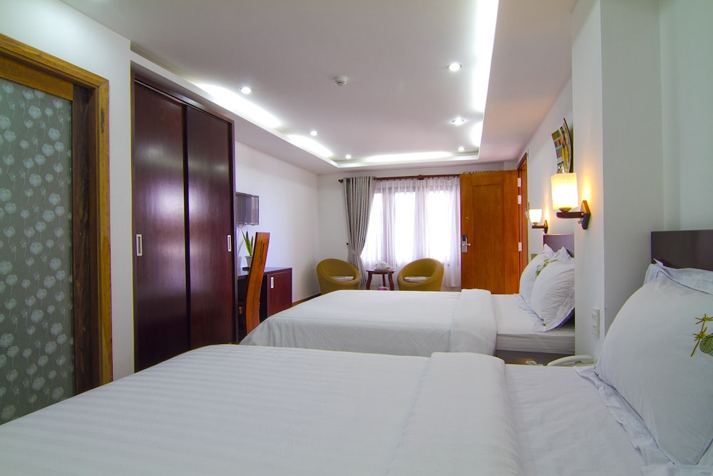 Melody Hotel 14/55