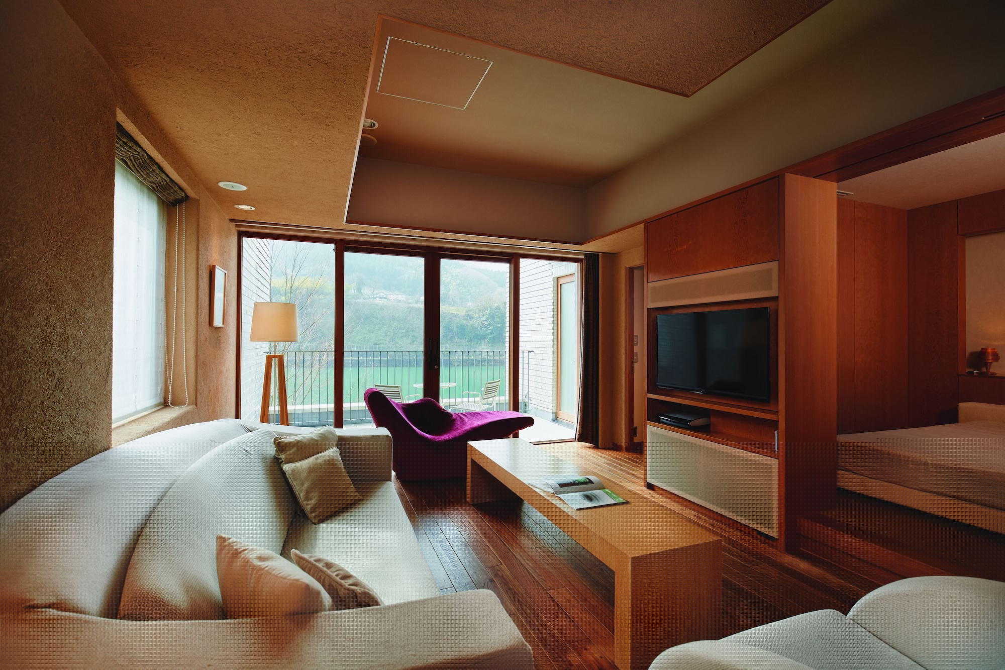 2 BEDROOMS, SUPERIOR, SUITE, RIVER VIEW