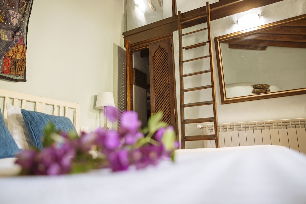 HOTEL RURAL LAS CALAS 3/50
