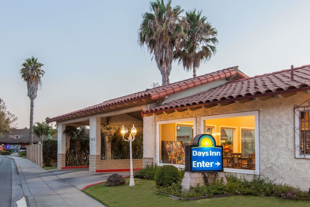 Days Inn By Wyndham Camarillo - Ventura 1/30