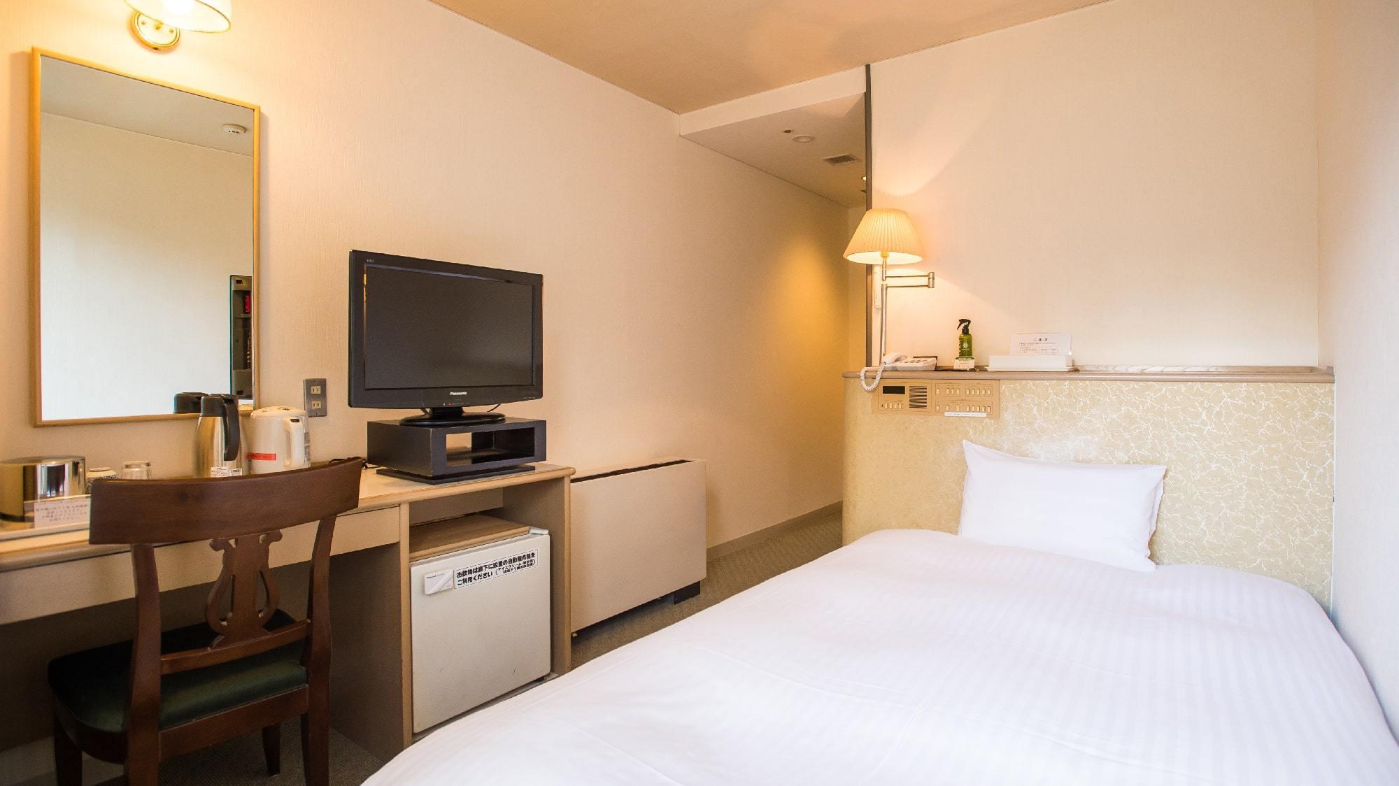 Semi Room, Standard, Semi Double Bed