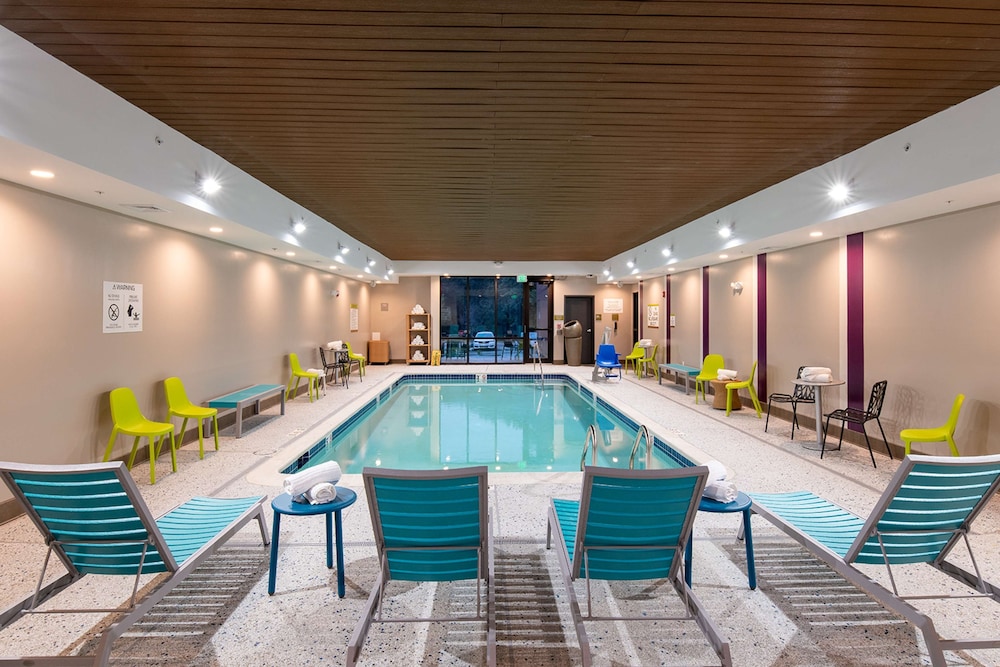 Home2 Suites by Hilton Raynham Taunton 51/56