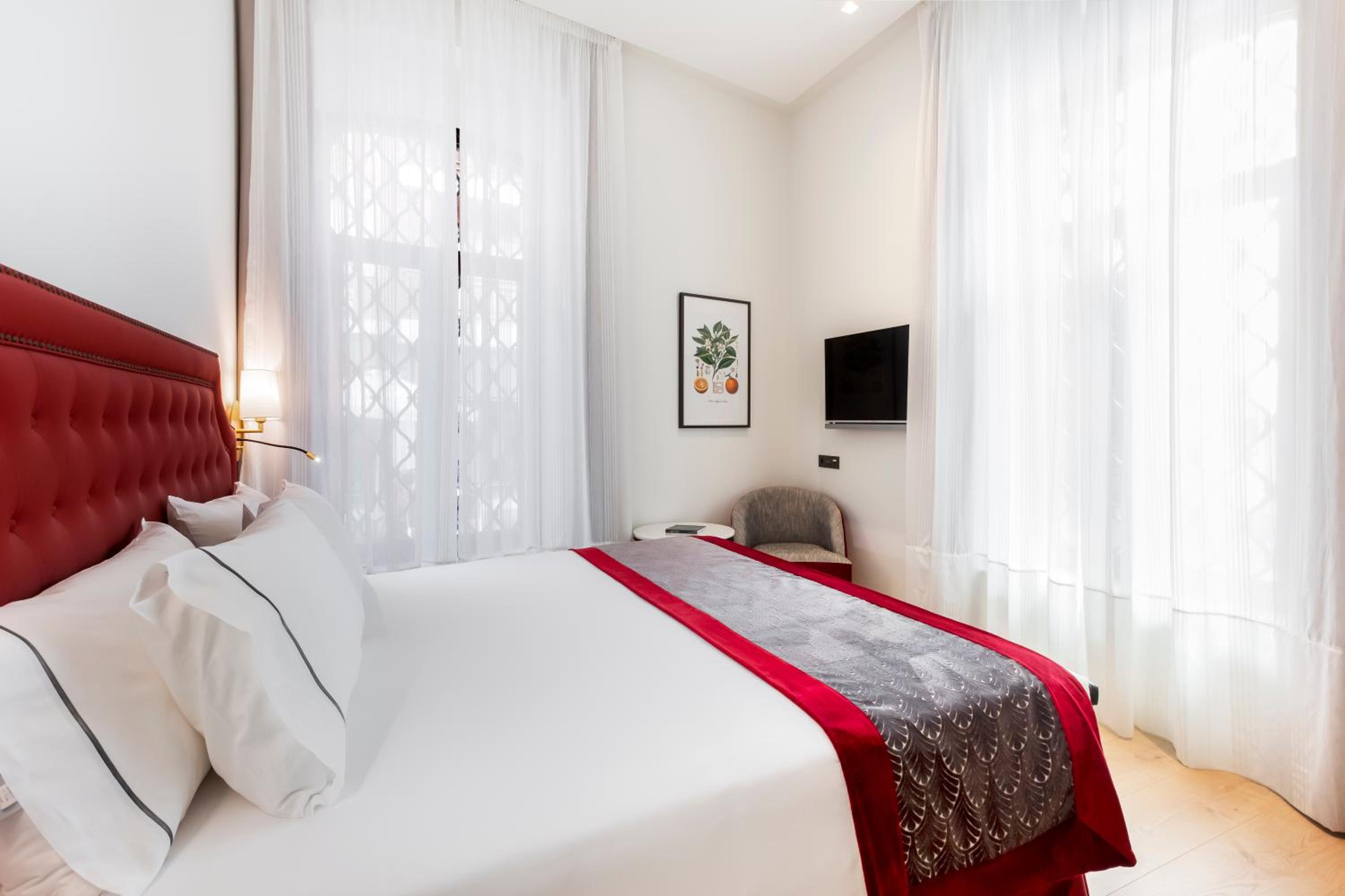 Junior Suite, King Bed