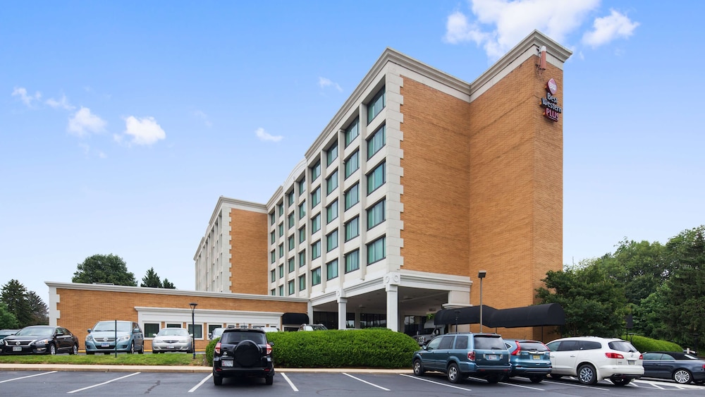 Best Western Premier Rockville Hotel & Suites 1/38