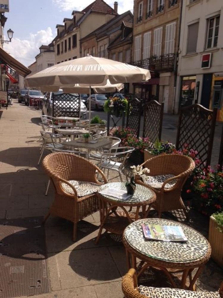 Aux Armes De Champagne 27/50