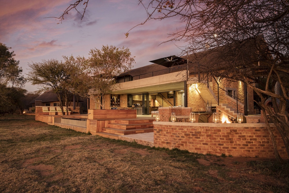 NAKO Safari Lodge 33/40