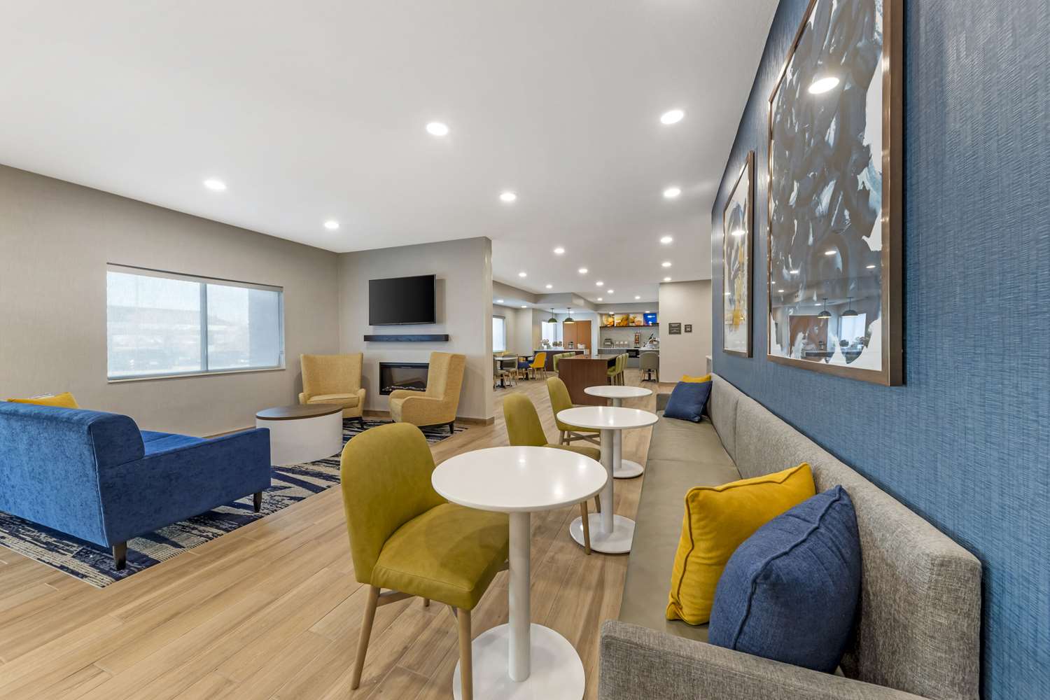 Comfort Inn & Suites Oklahoma City, OK 24/31
