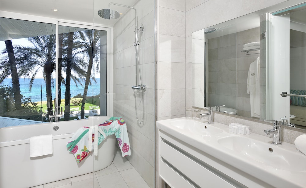 Melia Ibiza 49/49
