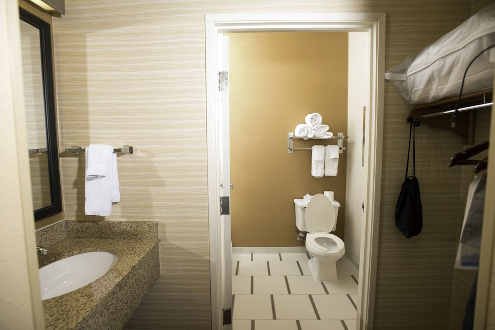 Fairfield Inn Suites Nashville Smyrna 47/50