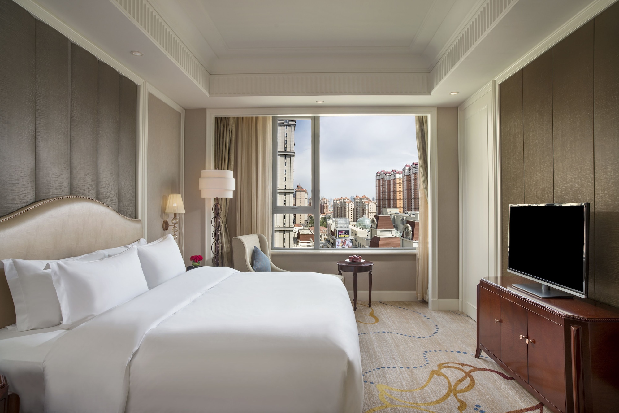 جناح جونيور ركني بسرير كينج مع دخول صالة النادي، Sofitel Xining 3/5
