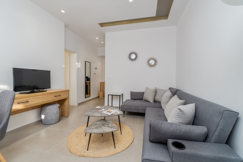 Symphony Suites Santorini 33/50