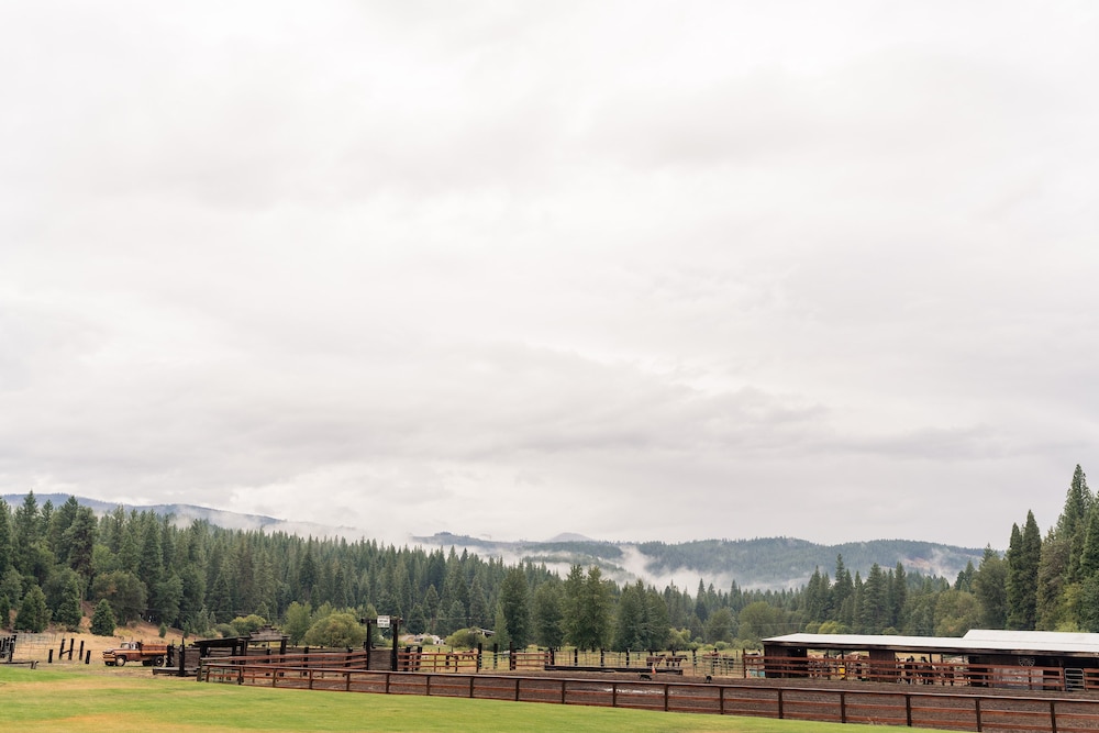 Greenhorn Ranch 21/23