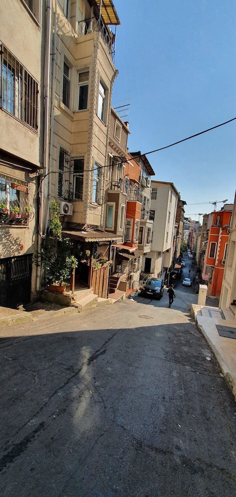 Taksim Suite Ii 25/35