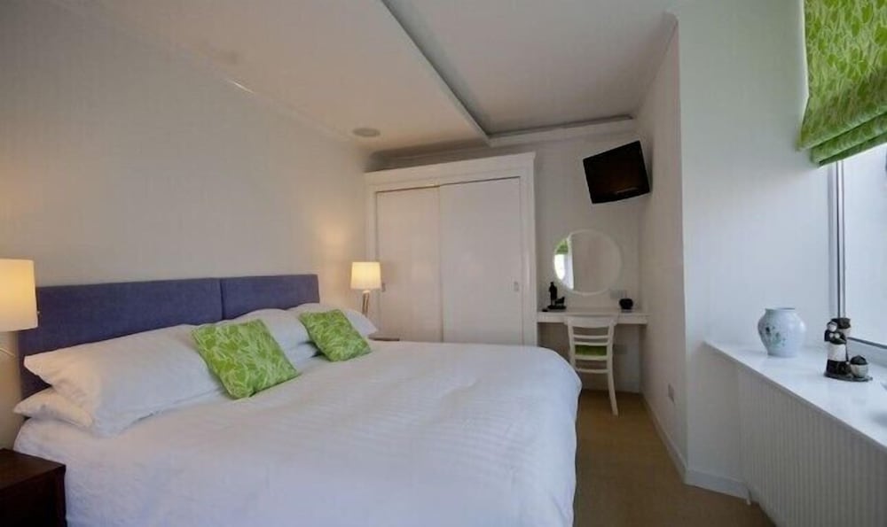 Crieff Armoury Luxury Self Catering Apartment 6/36