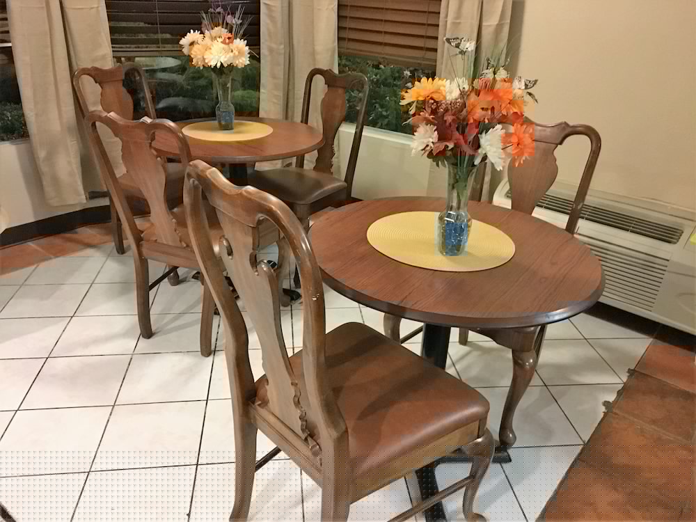 Americas Best Value Inn & Suites Williamstown 46/61