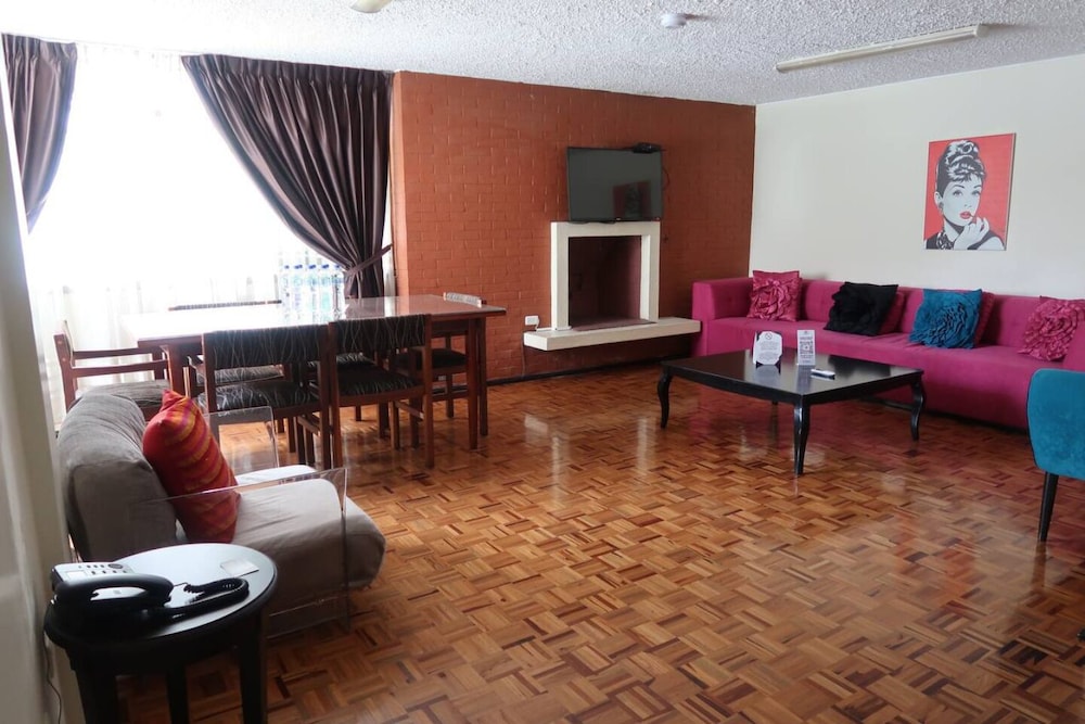 Hotel Embassy 40/57