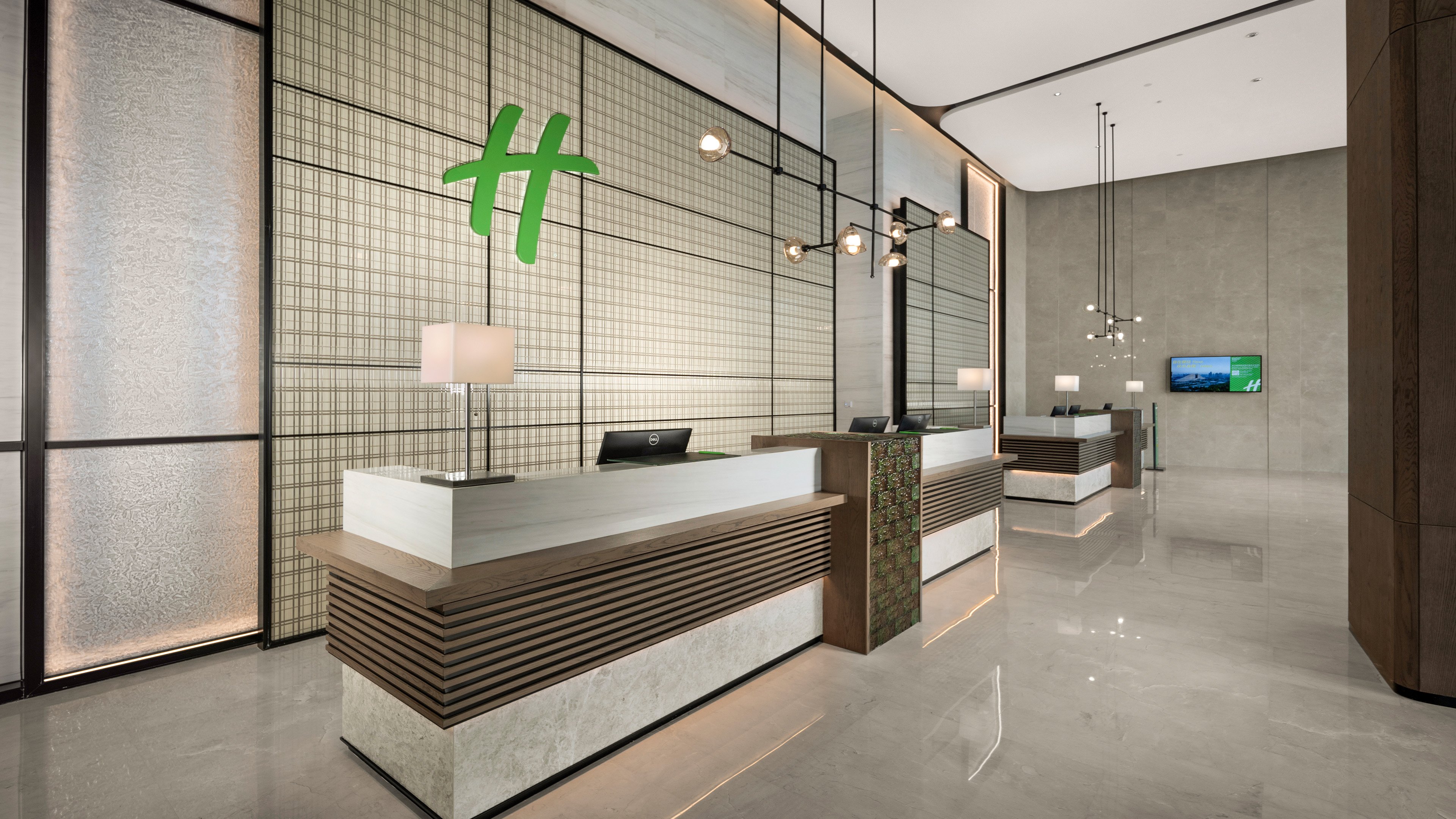 Holiday Inn & Suites Wuhan International Expo 13/67