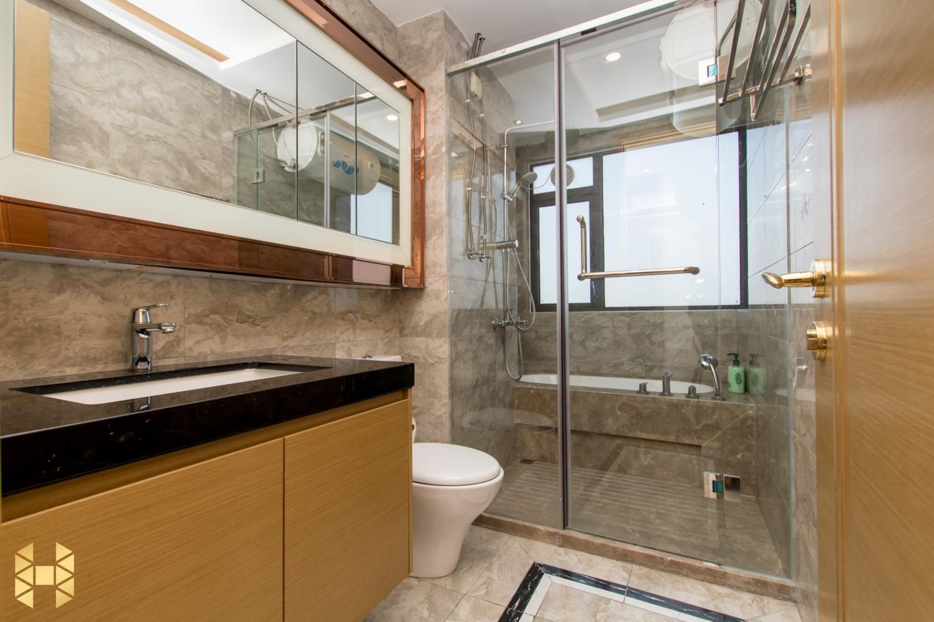 R&F Princess Cove CIQ Premium Sea View Suites by NEO 50/52