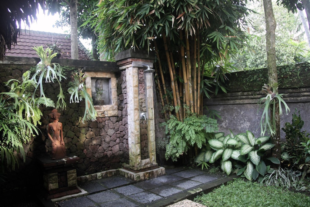 Puri Taman Sari 13/63