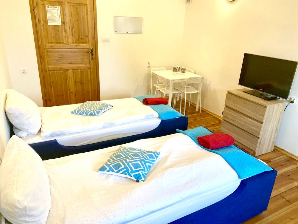 Hostel Sweet Dream Accommodations 5/50