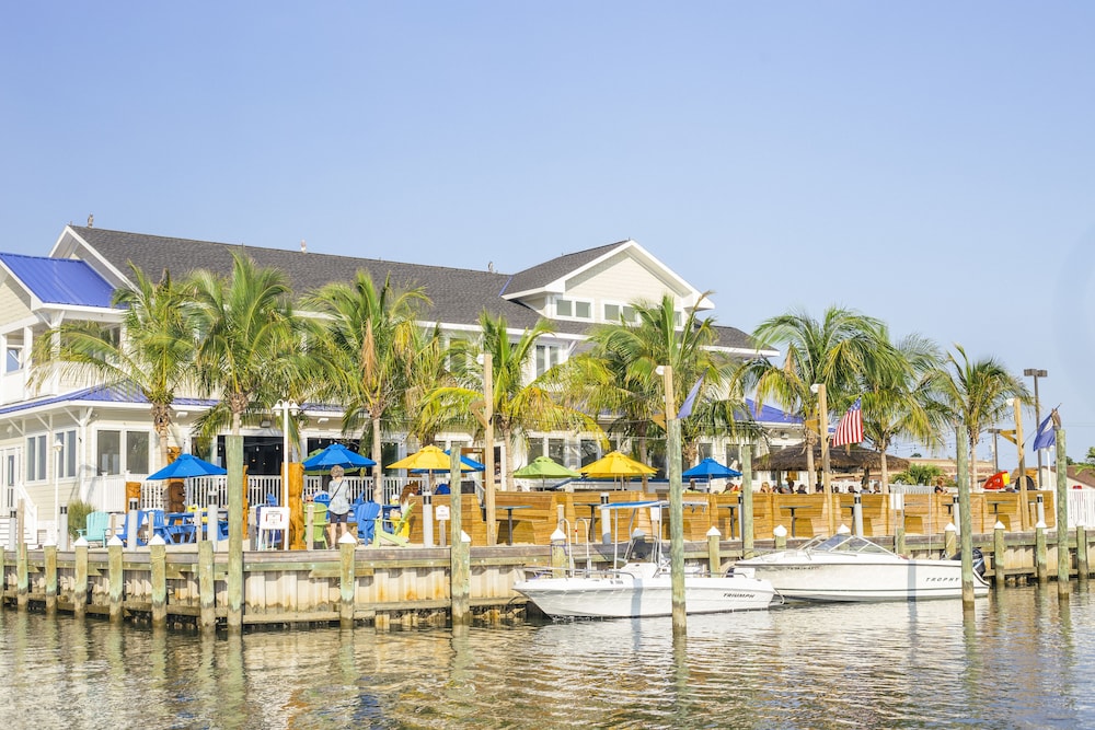 Fairfield Inn Suites By Marriott Chincoteague Island 11/67